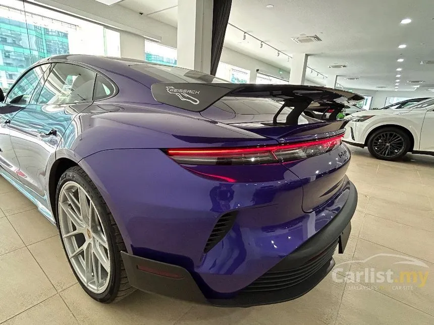 2025 Porsche Taycan Turbo GT Weissach Package Sedan