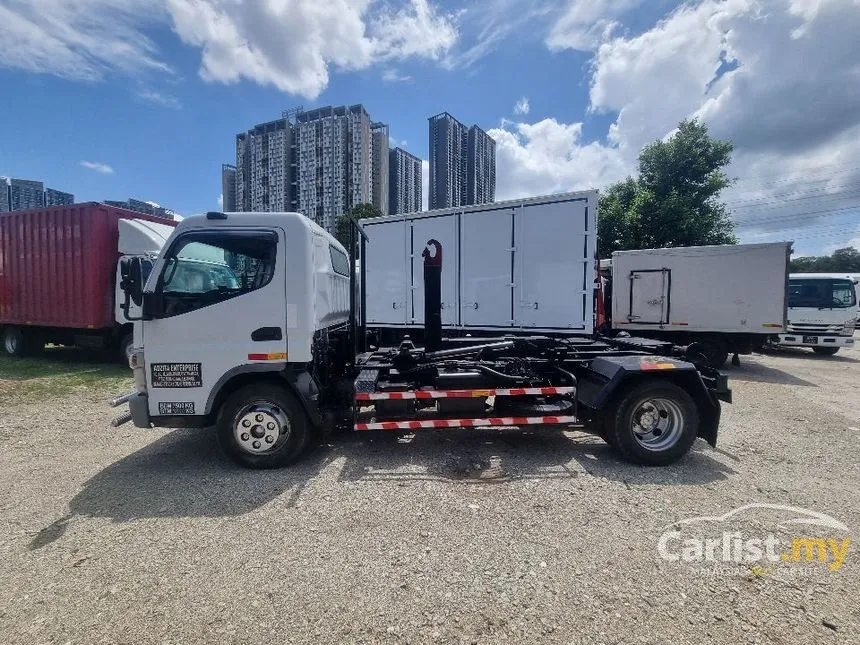2017 Mitsubishi Fuso canter Lorry