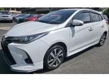 2022 TOYOTA YARIS 1.5 A (E) AEROKITS CVT (+/-) (7-AT) FACELIFT (AT) (HATCHBACK) (GOOD CONDITION) PLATINUM WHITE PEARL (089) PLATE SABAH - 31,500KMS