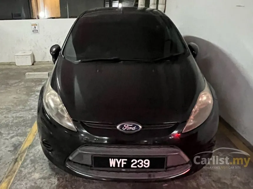 2013 Ford Fiesta LX Sedan