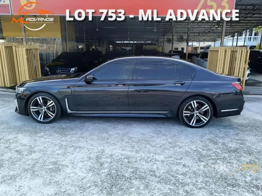 2018 BMW 740Le xDrive Sedan