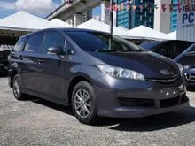 BIGSALE 2017 Toyota Wish 1.8 X MPV 4WD PUSH START