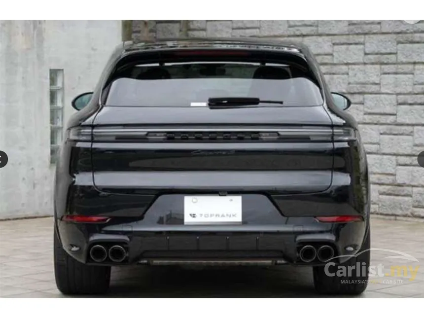 2023 Porsche Cayenne Coupe