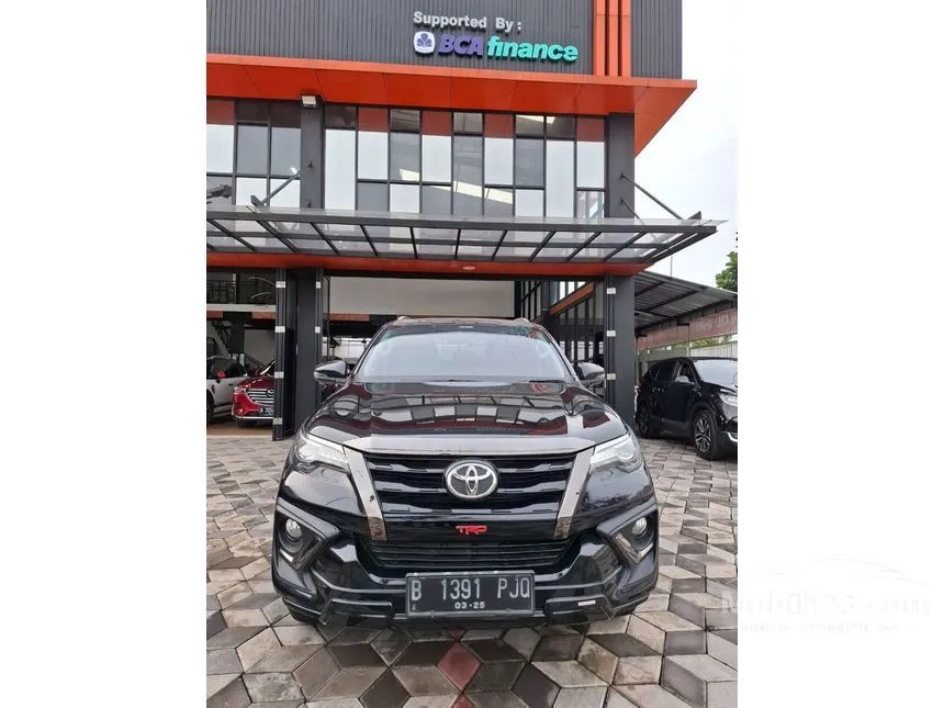 Jual Mobil Toyota Fortuner 2020 VRZ 2.4 di Jawa Barat Automatic SUV Hitam Rp 425.000.000