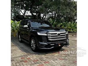2025 Toyota Land Cruiser 3.3 300 VX-R (Premium Colour) SUV VIP SEAT GOOD DEAL VXR 2026 GR 2024 LC300