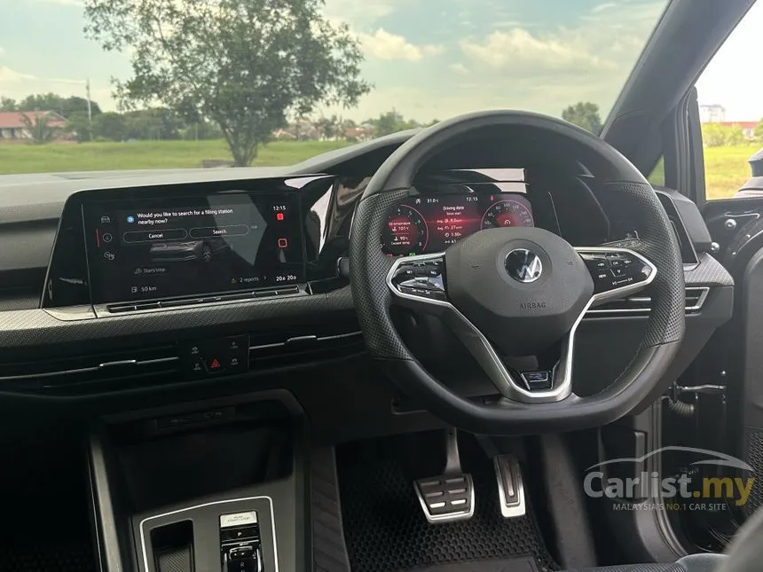 2022 Volkswagen Golf TSI R-Line Hatchback
