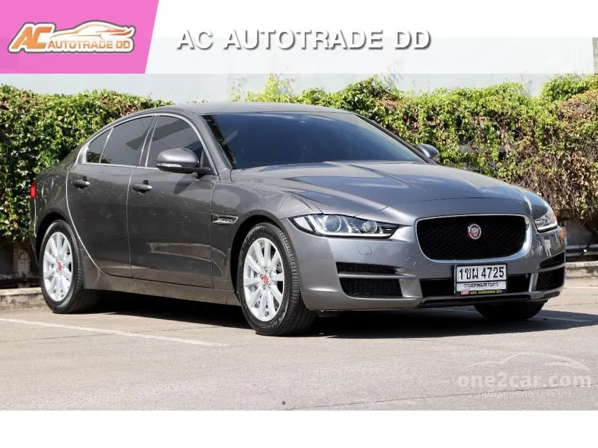 2019 Jaguar XE R-SPORT Sedan