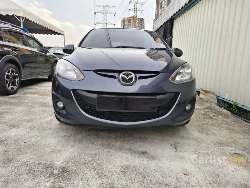 2012 Mazda 2 V Hatchback