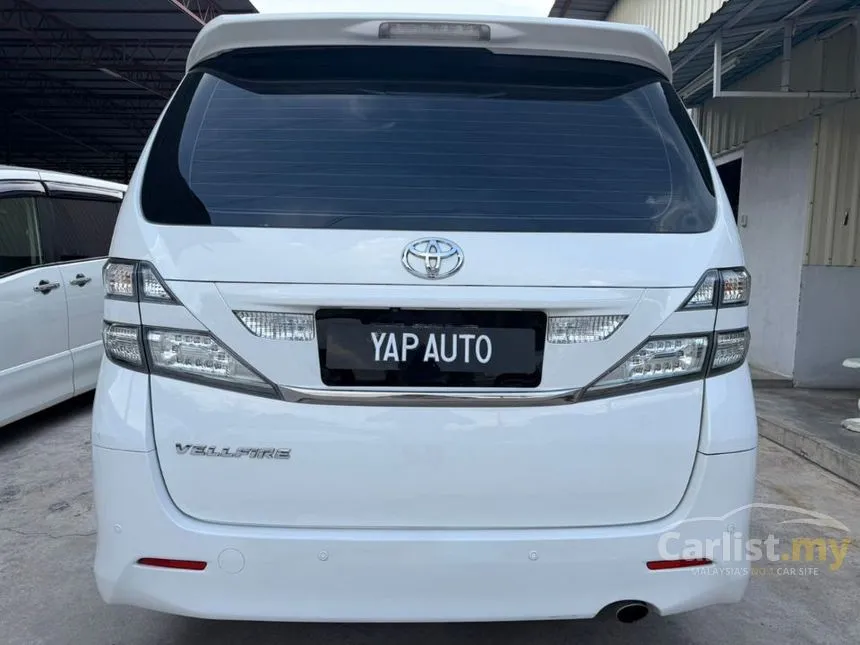 2011 Toyota Vellfire Z MPV