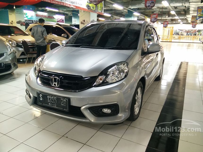 Jual Mobil  Honda  Brio  2019 Satya E 1 2 di Jawa Timur 