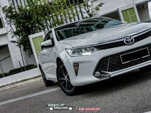 2016 Toyota Camry 2.5 Hybrid Sedan