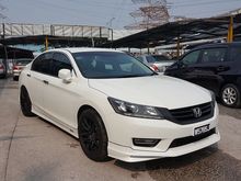 2013 Honda Accord 2.0 i-VTEC VTi-L Sedan, L.E.D Day Light, Full LEATHER Seats, BodyKit