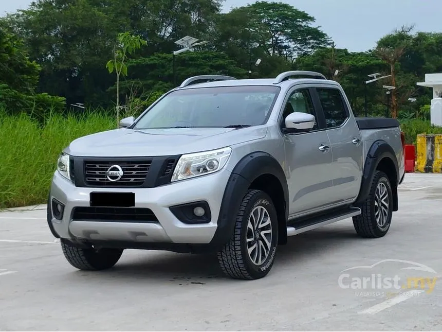 2018 Nissan Navara NP300 VL Plus Black Pickup Truck