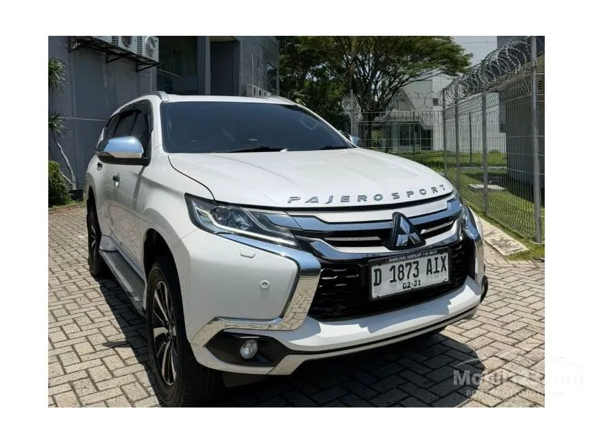 2020 Mitsubishi Pajero Sport Dakar 4X2 SUV