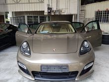 2012 Porsche Panamera 4.8 GTS Hatchback / Looks Like New !!!