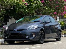2012 Toyota Prius 1.8 Hybrid Luxury Hatchback