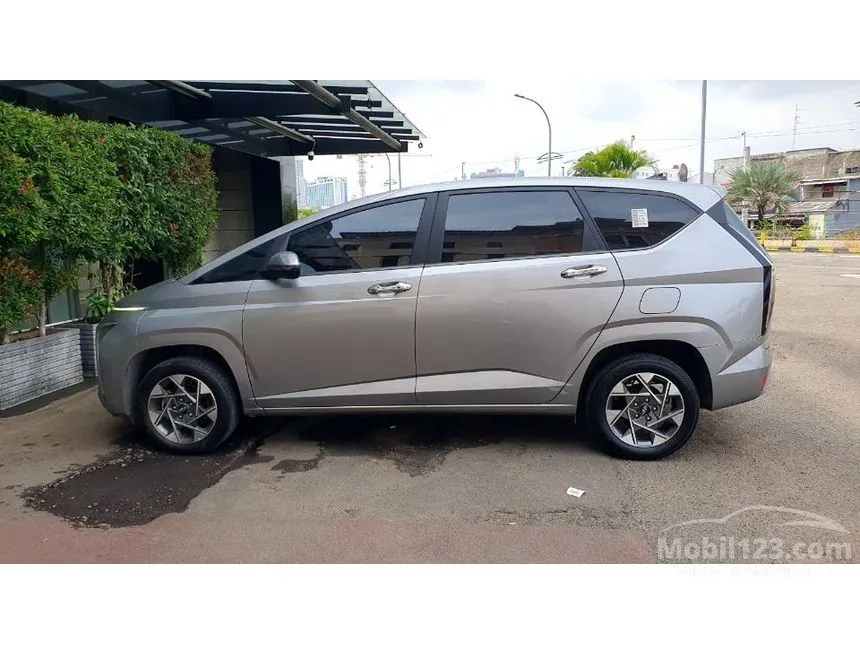 2023 Hyundai Stargazer Prime MPV