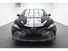 2020 Toyota Camry 2.5 V Sedan Full Service Record Under Toyota / One Year Warranty