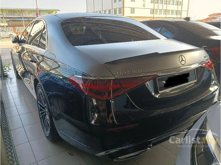 2022 Mercedes-Benz S580e Sedan