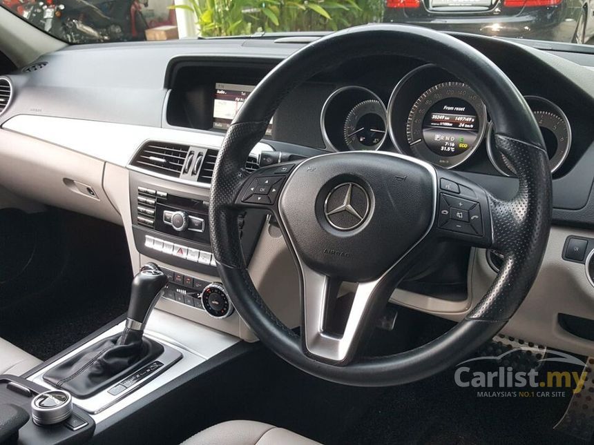 2014 Mercedes-Benz C200 CGI AMG Sedan
