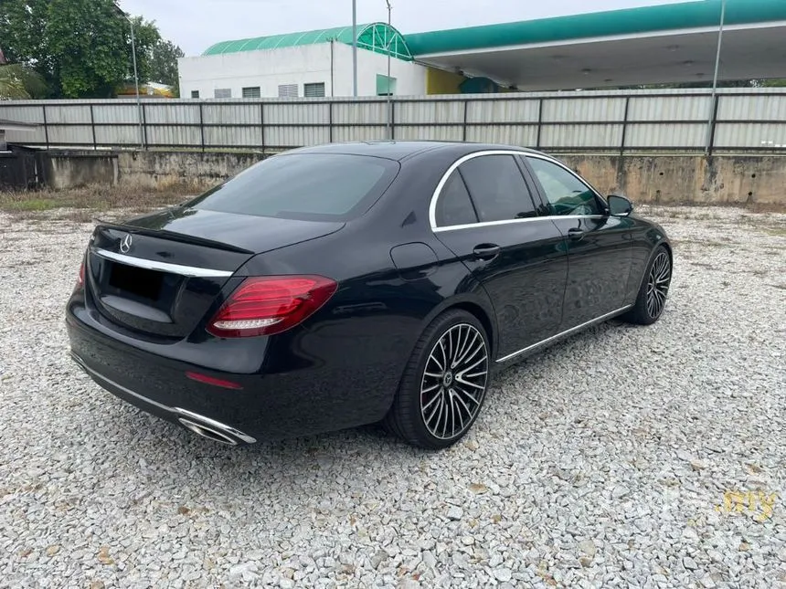 2016 Mercedes-Benz E200 Avantgarde Sedan