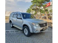 2010 Ford Everest 2.5 Manual XLT SUV Silver Surabaya
