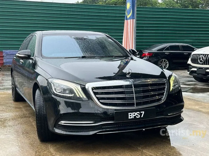 2019 Mercedes-Benz S560e EQ Power Exclusive Sedan