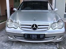 2005 Mercedes-Benz C240 2.6 Elegance Sedan #jualcepatpemiliklangsung