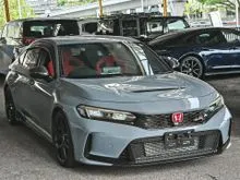 2024 Honda Civic 2.0 Type R Hatchback FL5 2.8K+ KM RECARO SPORT SEAT BREMBO BRAKE KIT SENSING+ BSM PCS PKSB APPLE CAR PLAY ANDROID AUTO CHARGING UNREG