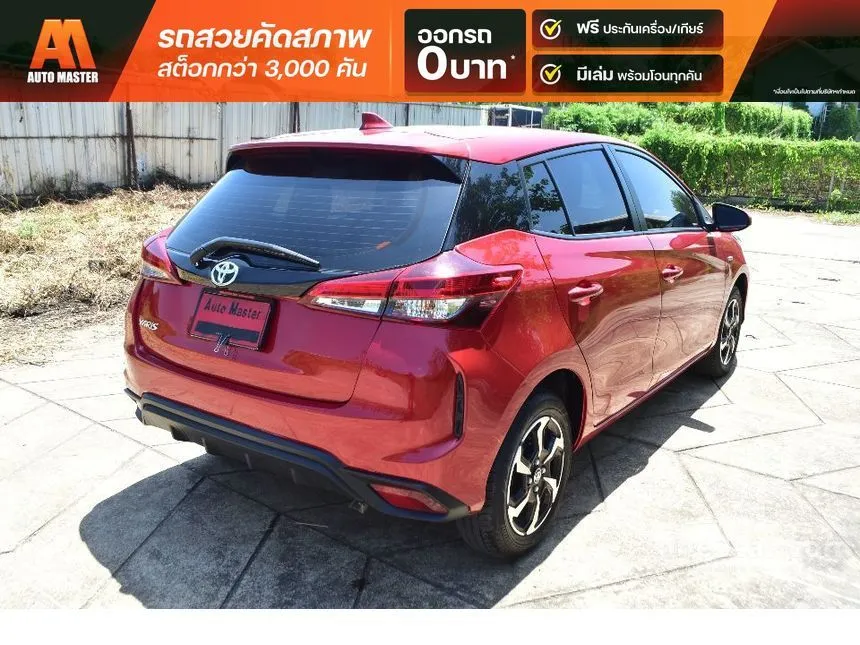 2023 Toyota YARIS Sport Hatchback
