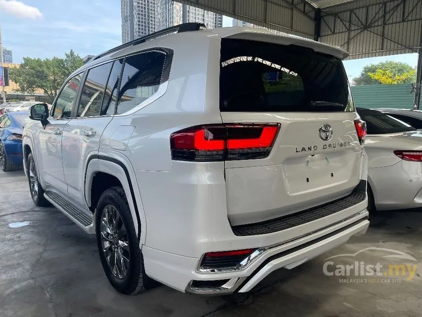 2021 Toyota Land Cruiser ZX SUV