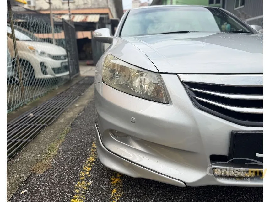 2011 Honda Accord VTi-L Sedan
