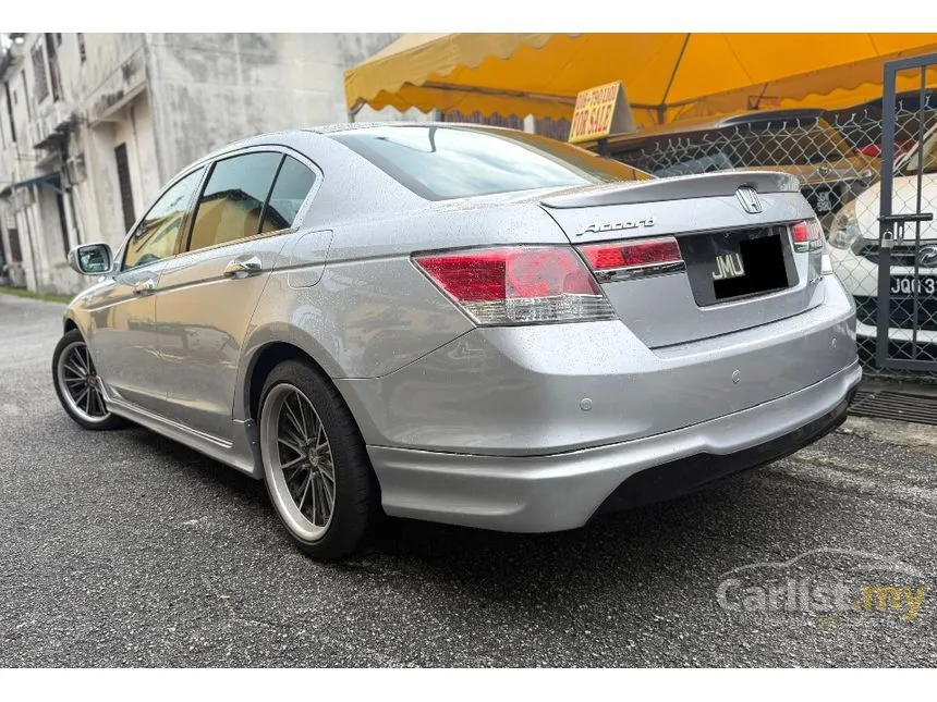 2011 Honda Accord VTi-L Sedan