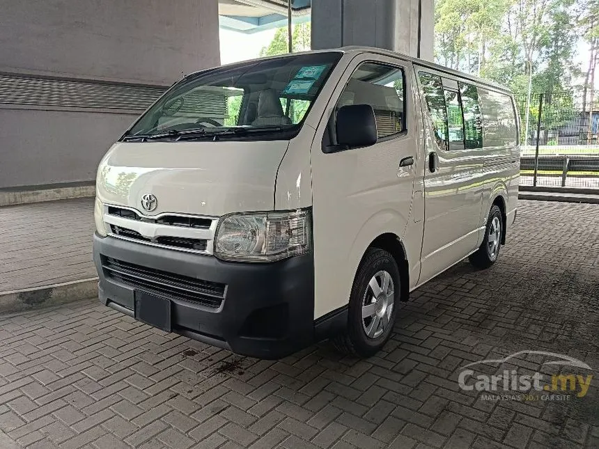 2011 Toyota Hiace Semi Panel Van Van