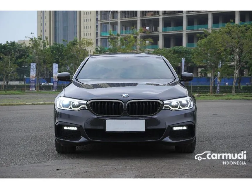 2019 BMW 530i M Sport Sedan