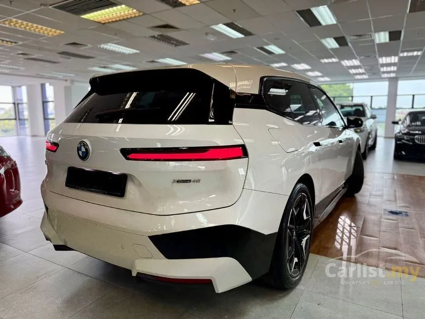 2022 BMW iX xDrive40 Sport SUV