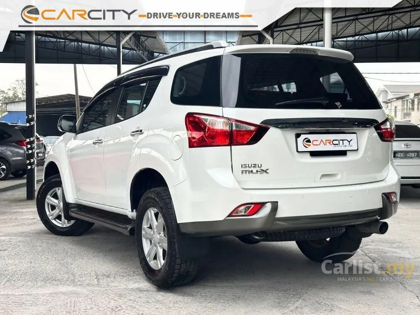 2016 Isuzu MU-X SUV