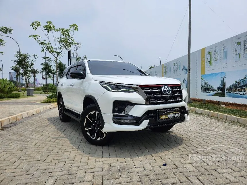 2021 Toyota Fortuner VRZ TRD 4X2 SUV