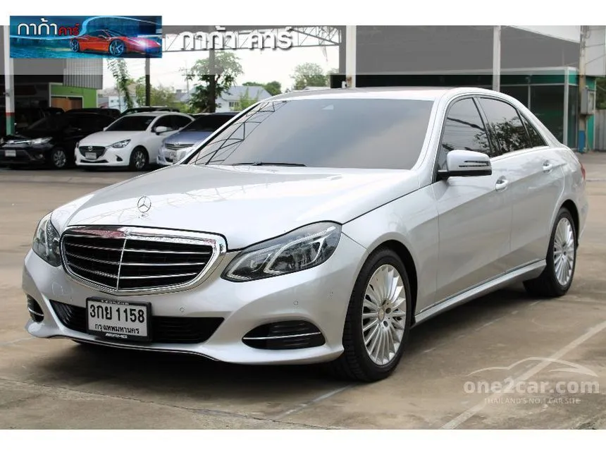 2014 Mercedes-Benz E300 BLUETEC HYBRID Sedan