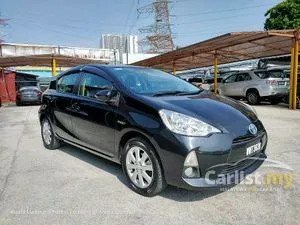 2012 Toyota Prius C 1.5 Hybrid Hatchback