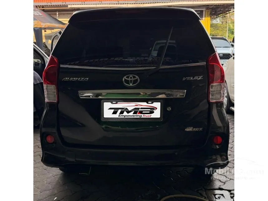 2012 Toyota Avanza Veloz MPV