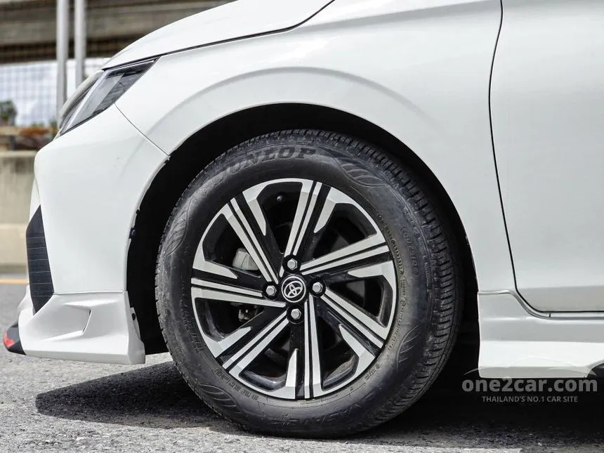 2023 Toyota Yaris Ativ Smart Sedan