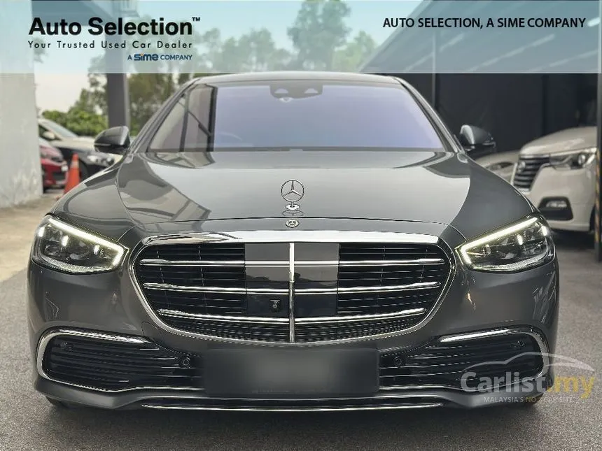 2022 Mercedes-Benz S580e Sedan