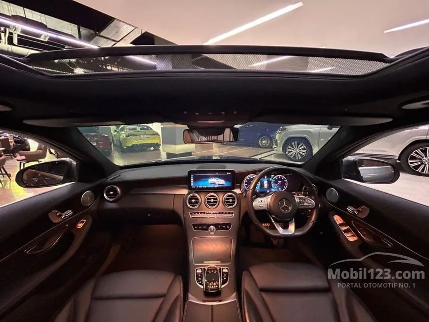2019 Mercedes-Benz C300 AMG Line Sedan
