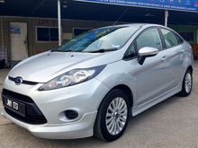 Ford Fiesta 1.6 LX Sedan