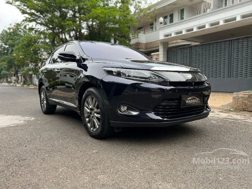 2014 Toyota Harrier SUV