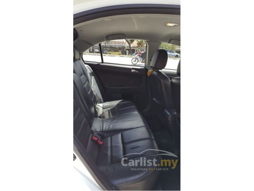 Mitsubishi Lancer 2011 Sportback 2.4 in Penang Automatic 