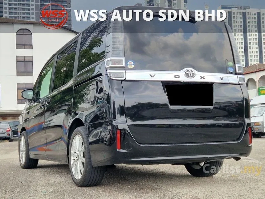 2019 Toyota Voxy X MPV