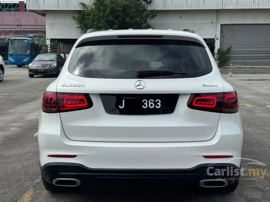 2020 Mercedes-Benz GLC300 4MATIC AMG Line SUV