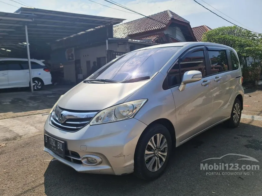 Jual Mobil Honda Freed 2013 E 1.5 di DKI Jakarta Automatic MPV Silver Rp 145.000.000
